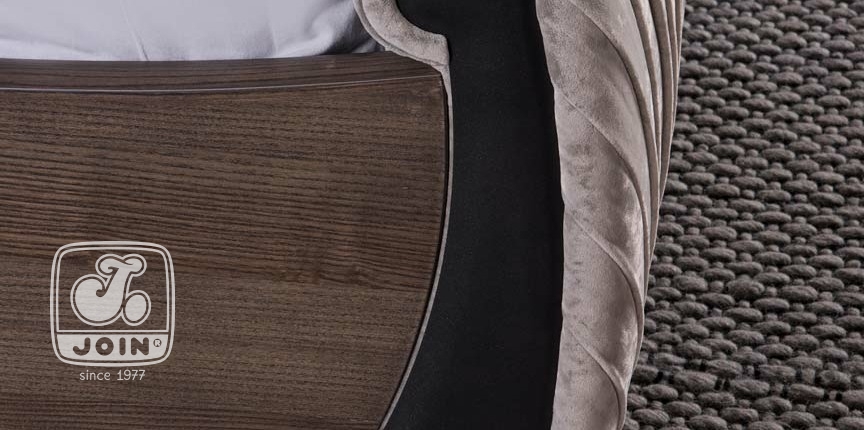 Ξύλινο πόδι κρεβατοκάμαρας ντυμένο με ύφασμα πολυτελείς κρεβάτι Δελφής